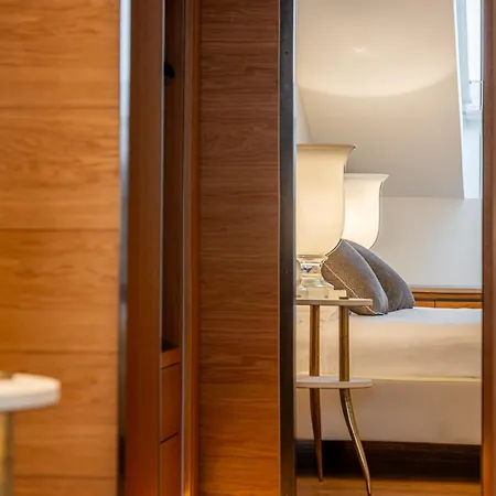 Apartment Montenapoleone Luxury Penthouse *
