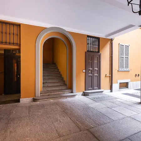Montenapoleone Luxury Penthouse Apartment Milan