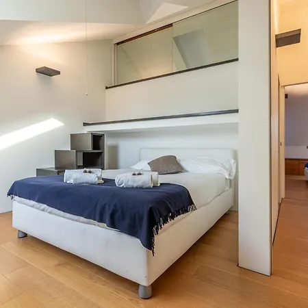 Apartment Montenapoleone Luxury Penthouse Milan