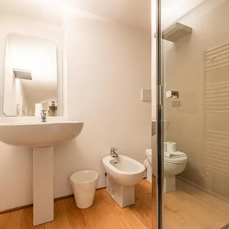 Montenapoleone Luxury Penthouse Milan