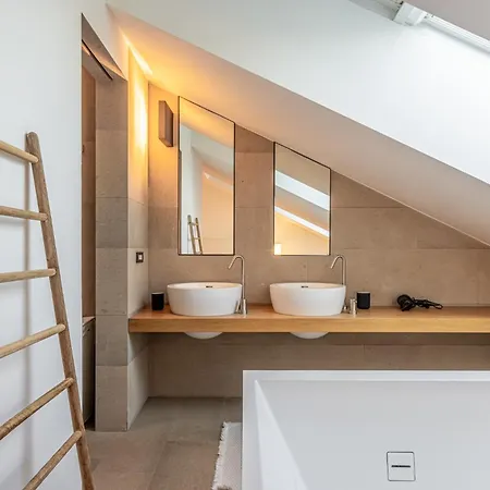 Montenapoleone Luxury Penthouse Milan